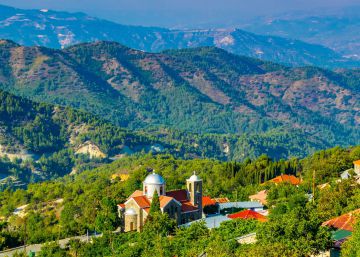 Entre viñedos, monasterios y pueblos con encanto en el corazón verde de Chipre