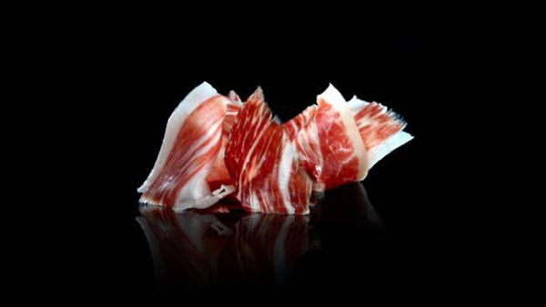 Para una paletilla de jamón de unos 7,5 kilos, <strong>unas 15 raciones de 100 gramos