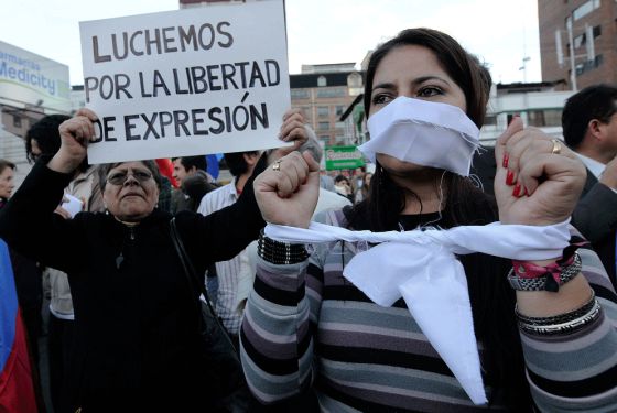 Resultado de imagen para ley de medios Ecuador