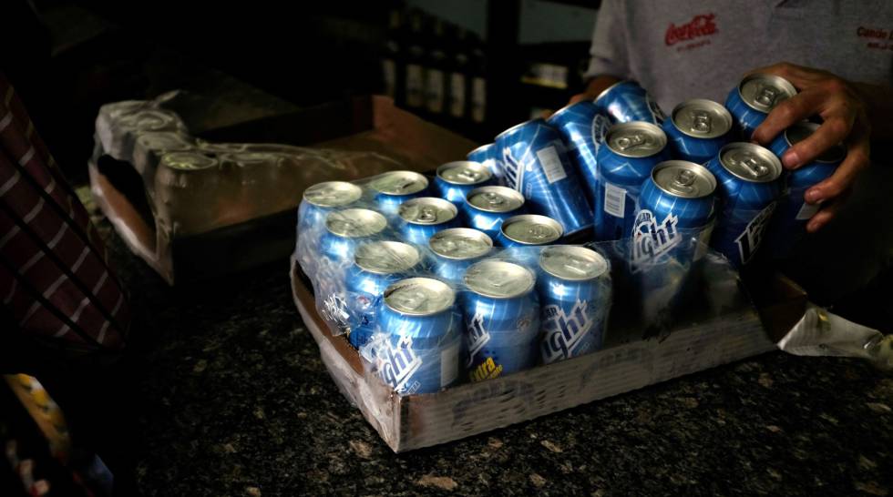 La Cerveza Tambien Se Acaba En Venezuela Internacional El Pais