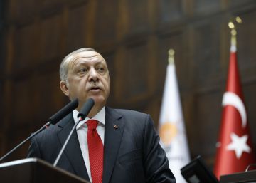 Turquía despide a otros 18.000 funcionarios por su supuesta relación con el fallido golpe de Estado