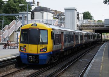 Una mujer agredida en un tren de Londres por hablar en español
