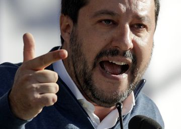 Salvini saca músculo en el centro de Roma
