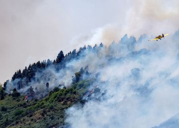 El incendio de Gran Canaria avanza sin control y obliga a evacuar a 9.000 personas